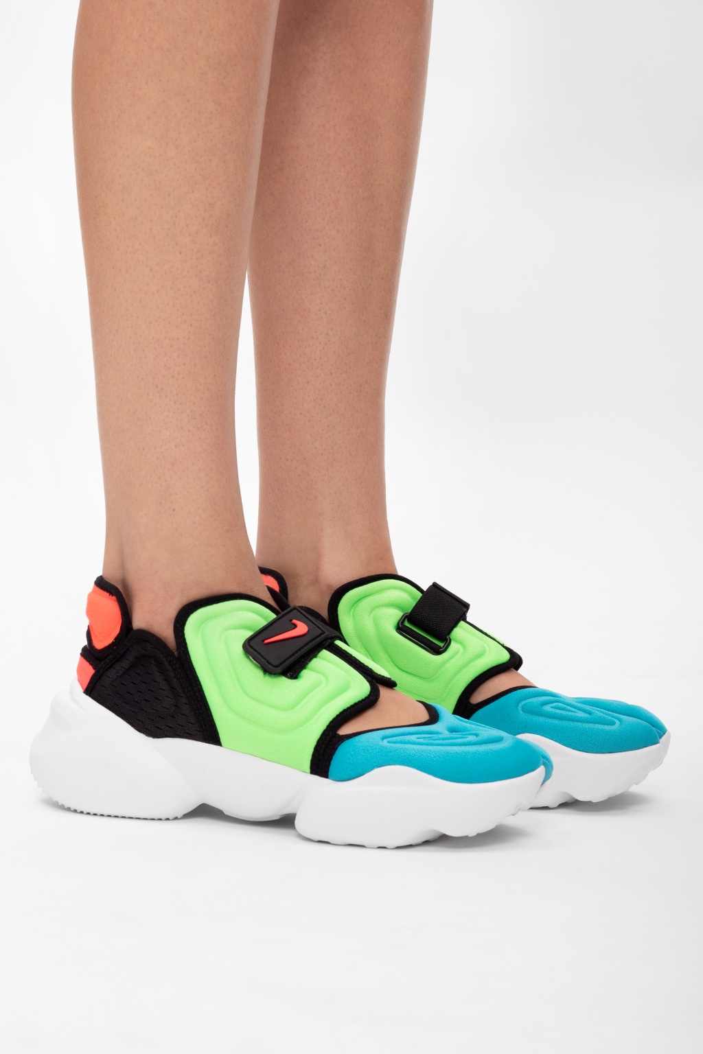 Nike 'Aqua Rift' sneakers | IetpShops | Women's Shoes | nike acg 